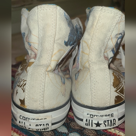 Limited Edition RARE Wonder Woman Converse high-tops - Picture 6 of 11